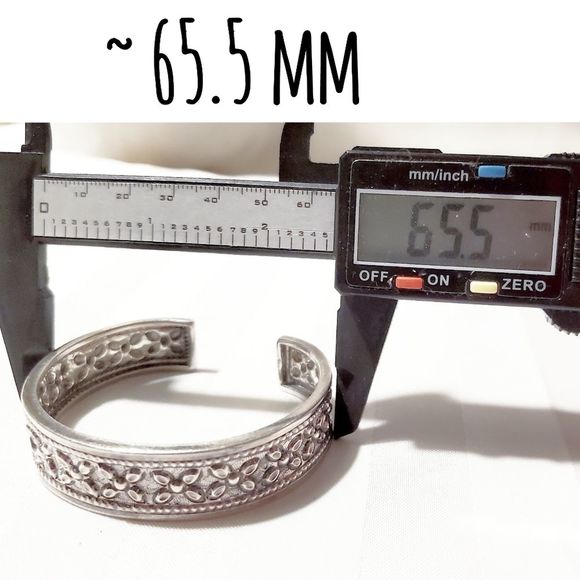 Vintage 925 Sterling Silver Flower embossed Art Deco Cuff Bangle 30 gram - Picture 13 of 13